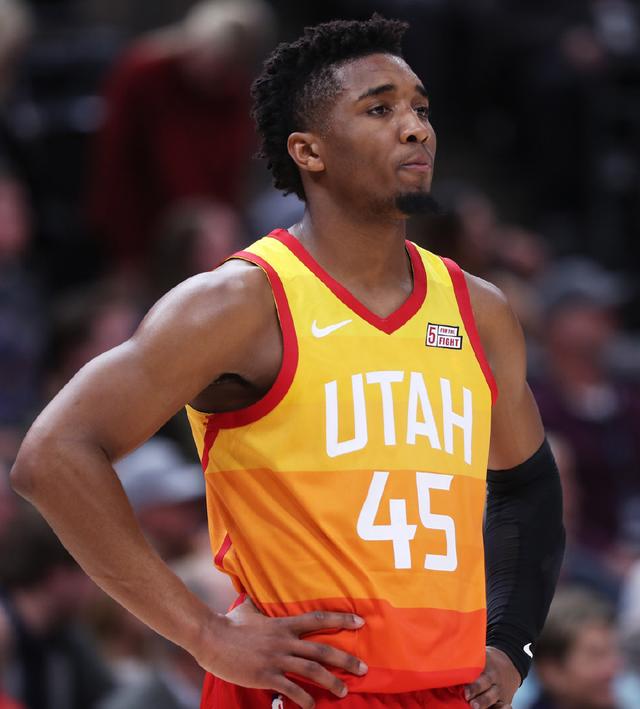 签最大的亮 签最大的亮