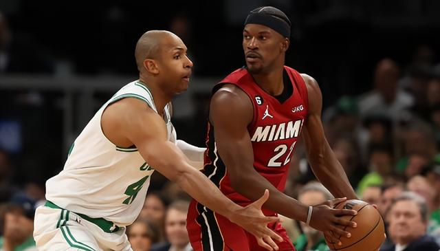 组感到兴奋 组感到兴奋