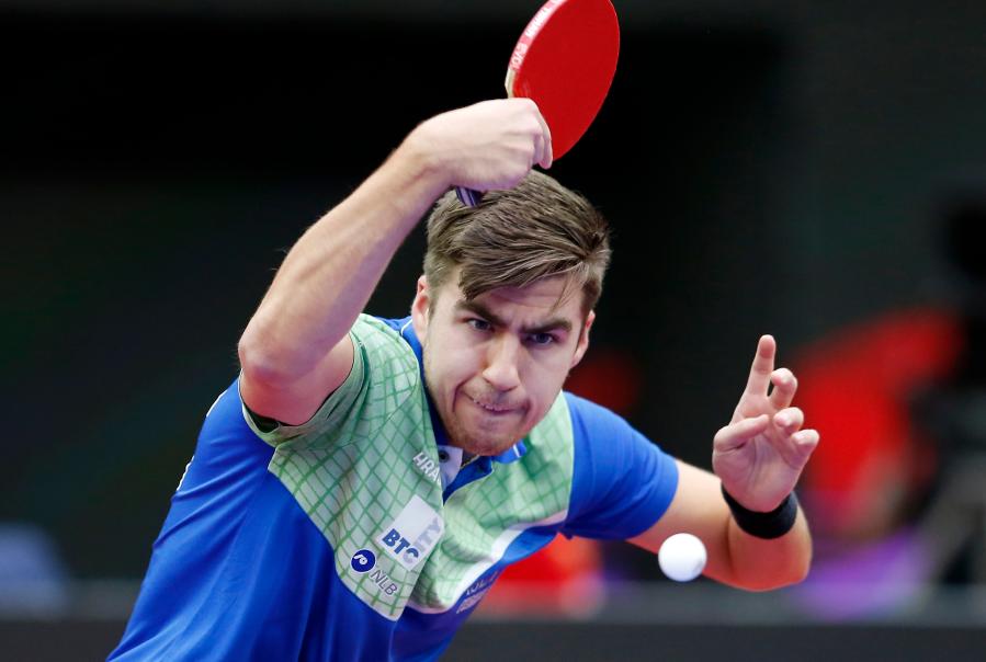 在他的指导 在他的指导