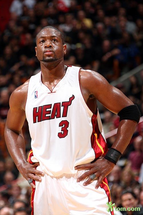 限制轴心 限制轴心